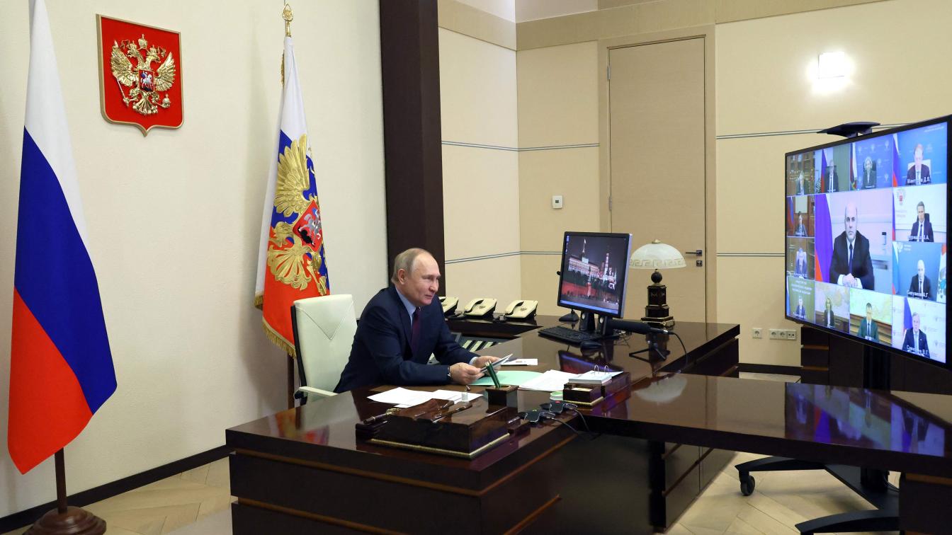 Wladimir Putin bei einer Videokonferenz