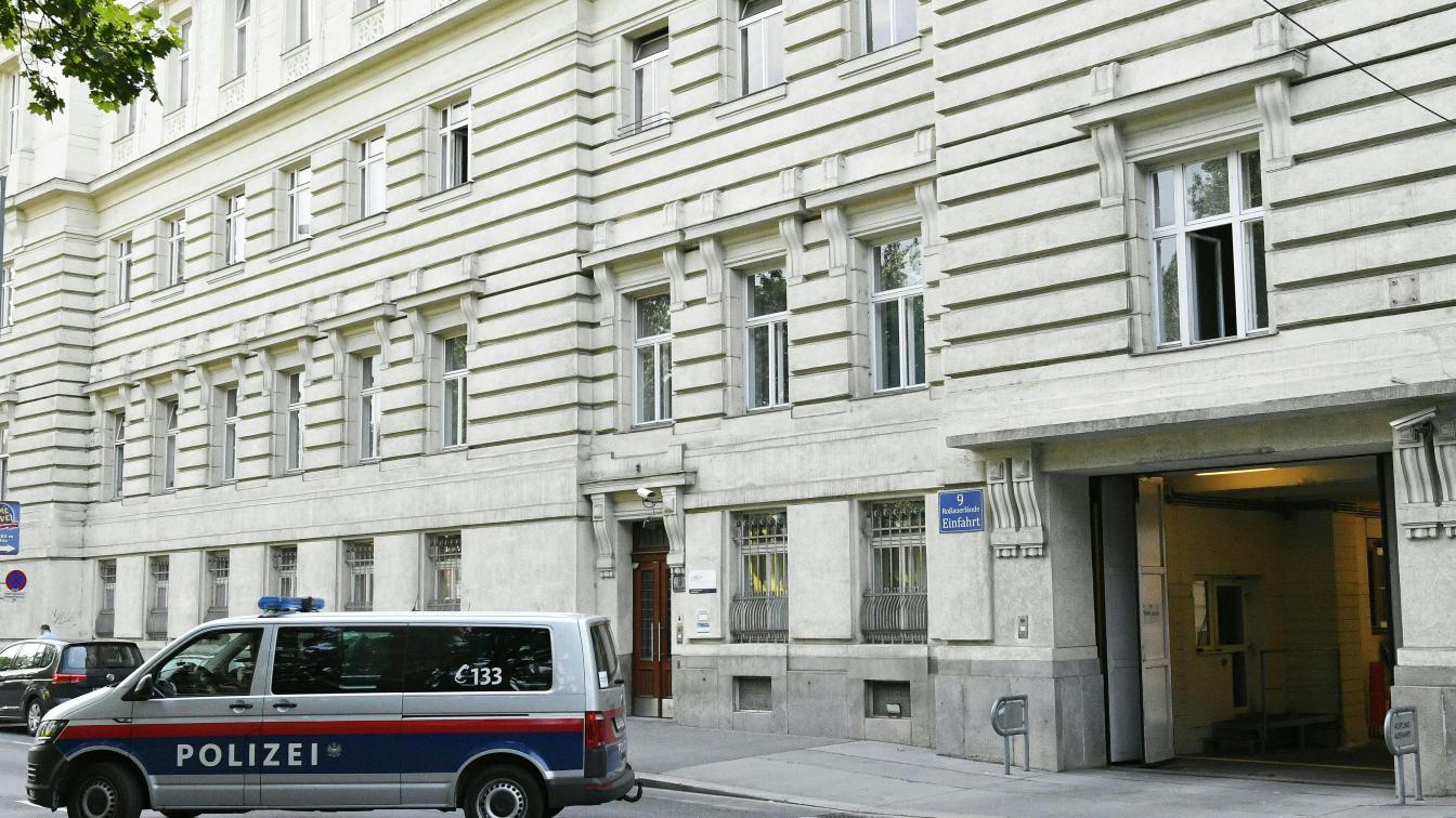 Polizeianhaltezentrum Rossauer Lände