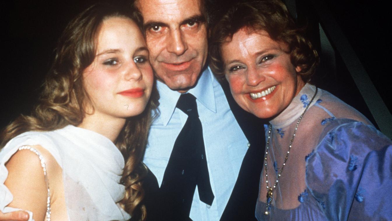 Marie Theres Relin mit ihrem Onkel Maximilian Schell und ihrer Mutter Maria Schell auf einem Archivfoto aus dem Jahr 1982