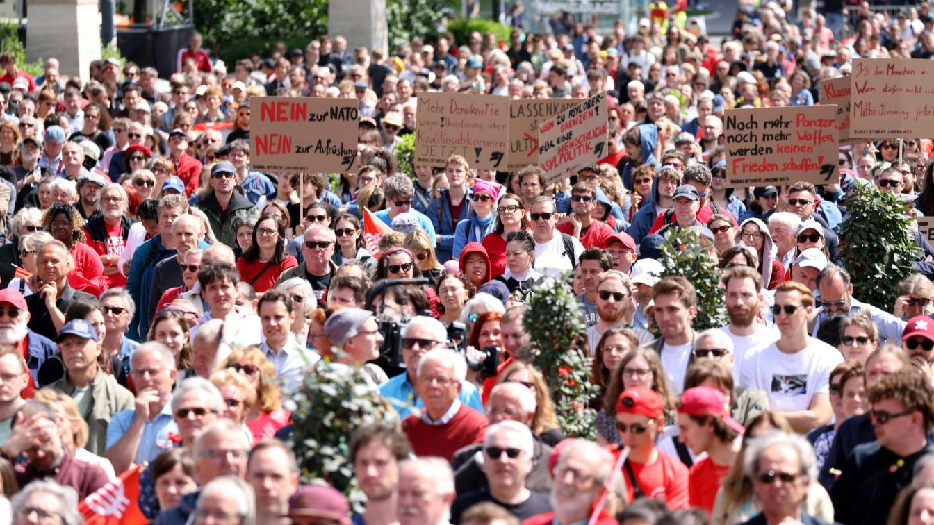 SPÖ-Aufmarsch am Rathausplatz 2024