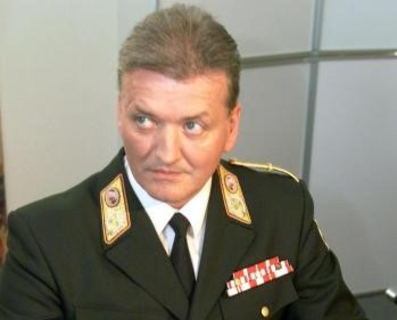 Franz Schnabl als General-Inspektor der Wiener Polizei im Jahr 2002.