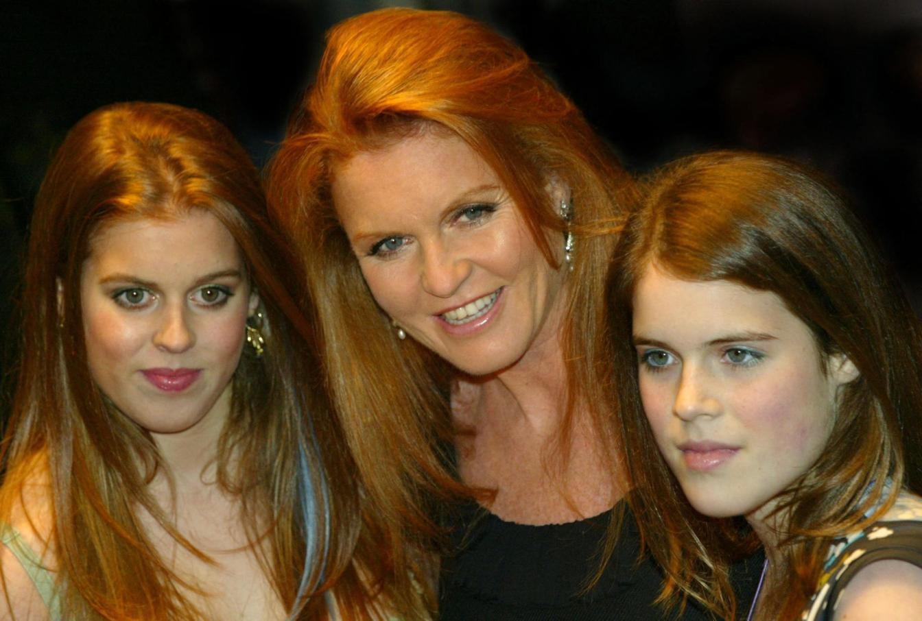 Sarah Ferguson mit ihren Töchtern, Prinzessin Beatrice und Eugenie
