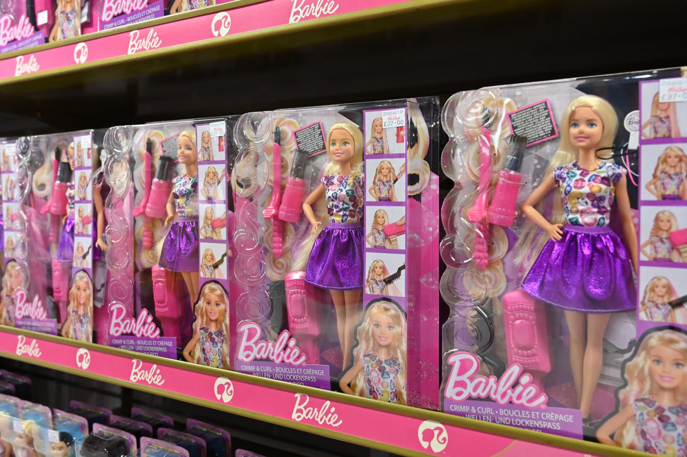 Barbie verpackt im Geschäft